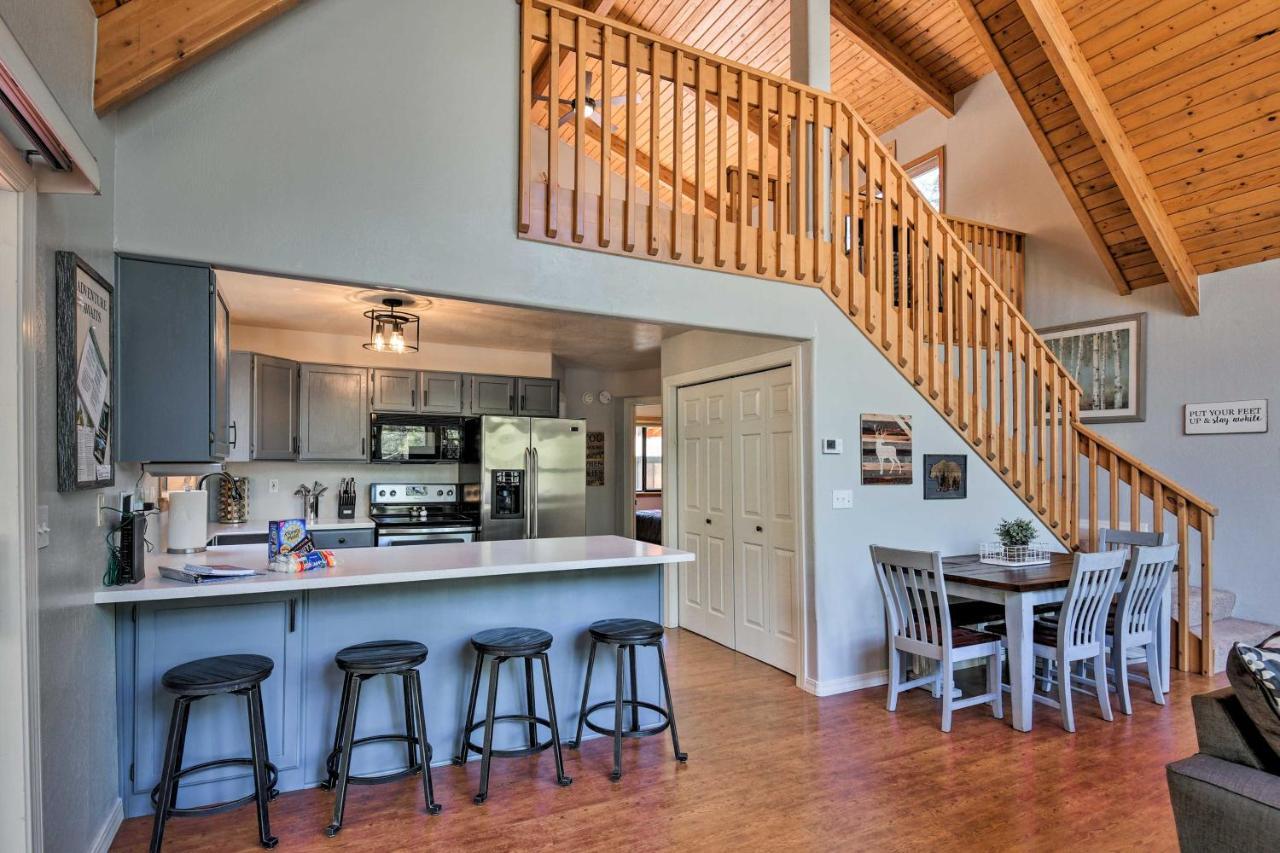 Updated And Modern Munds Park Home With Fire Pit! Exterior foto